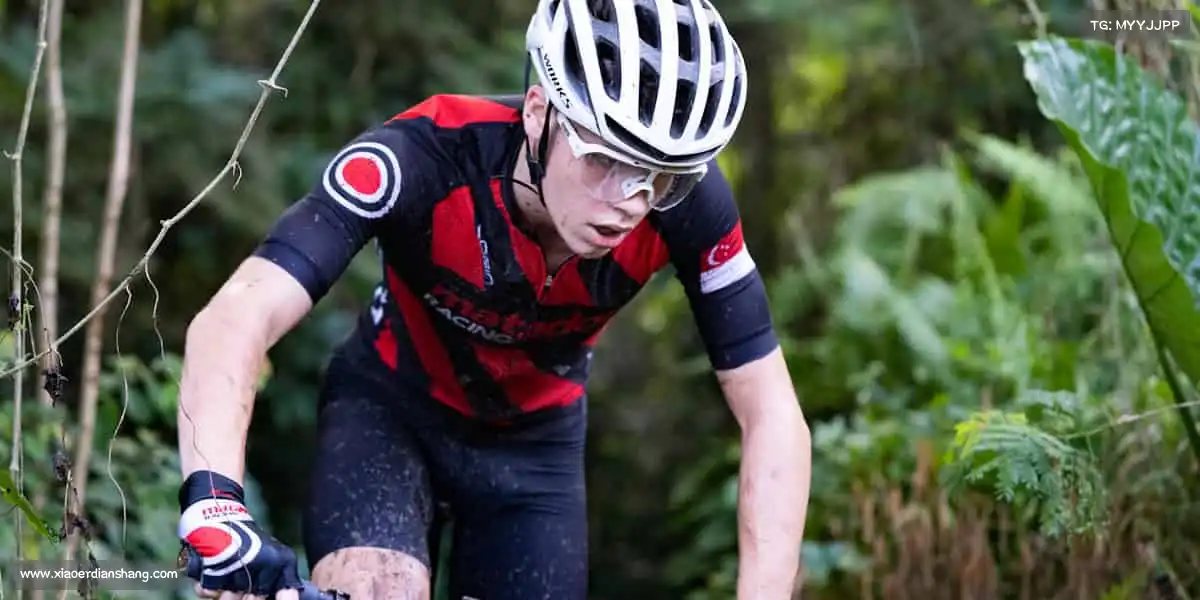 必一运动🏐默契传球,全力扣杀,团队的力量无懈可击!